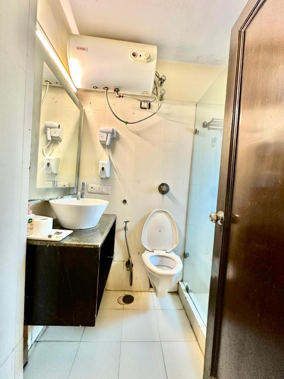 Hotel Grand Arcasia Saket- Near Pvr Anupam