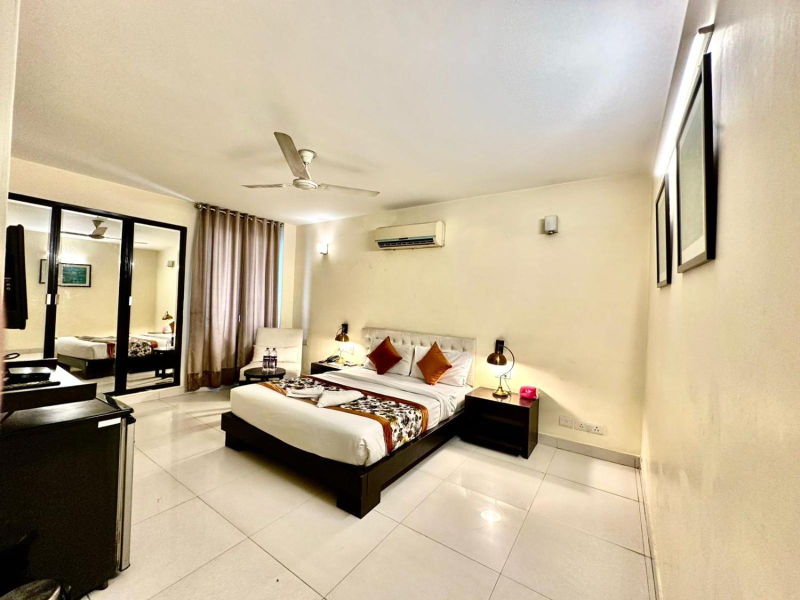 Grand Arcasia Saket- Near Pvr Anupam New Delhi
